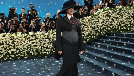 Rihanna Hamile!