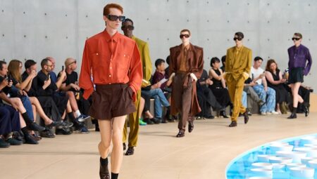 Paris Moda Haftası: Saint Laurent İlkbahar/Yaz 2026 Koleksiyonu