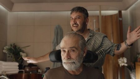 Bir Dostluk Anlatısı: “Yan Yana”