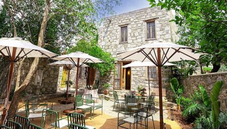 Eski Datça’da Yeni Bir Sanat Durağı: Maison Magi