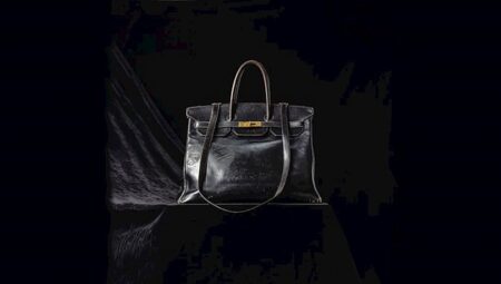 Jane Birkin’in Orjinal Birkin Çantası 10 Milyon Dolara Satıldı