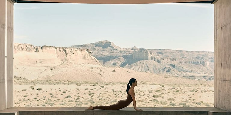 Kendall Jenner Yine “Alo” Kampanyasında