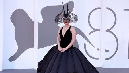 Kırmızı Halı: Lady Gaga’nın En İkonik Görünümleri