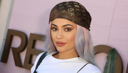 Kylie Jenner ve “King Kylie”nin Geri Dönüşü: Eski Jenerasyon İnternet Estetiği 2025’te Neden Yine Yükseliyor?