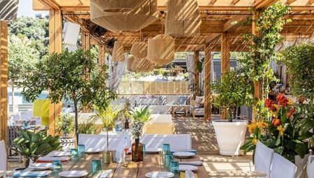 Lucca by the Sea: Bodrum Kıyılarında Müzik, Yemek ve Yaz Geceleri