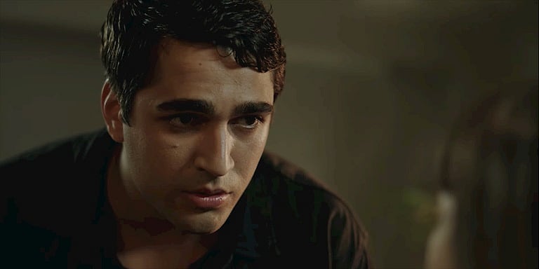 Mert Ramazan Demir’in Yeni Sineması “Metruk Adam” Hakkında Her Şey