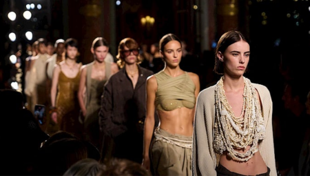 Paris Moda Haftası: Balmain İlkbahar/Yaz 2026