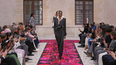 Paris Moda Haftası: Burç Akyol İlkbahar/Yaz 2026