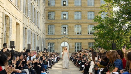 Paris Moda Haftası: Gabriela Hearst İlkbahar/Yaz 2026