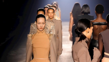 Paris Moda Haftası: Mugler İlkbahar/Yaz 2026