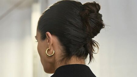 Vakitsiz Zarafetin Sırrı: French Twist & French Pin İkilisi 