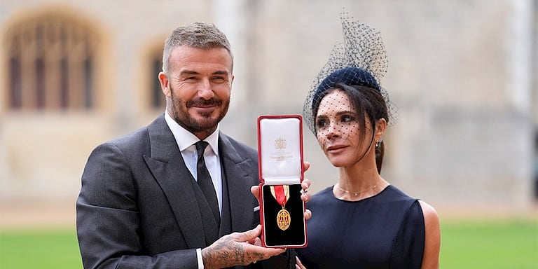 Victoria Beckham Birinci Erkek Giysisi Dizaynını David Beckham İle Duyurdu