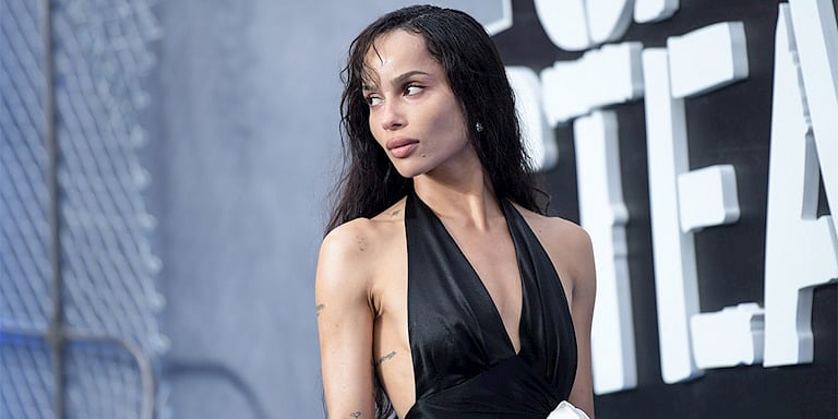 Zoë Kravitz “Caught Stealing” Basın Görünümleri: Eforsuz Şıklık İle Çağdaş Bohem Şekli