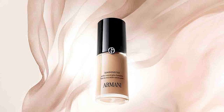 25 Yıllık Miras: Armani Luminous Silk Fondöten’in Yeni Periyodu