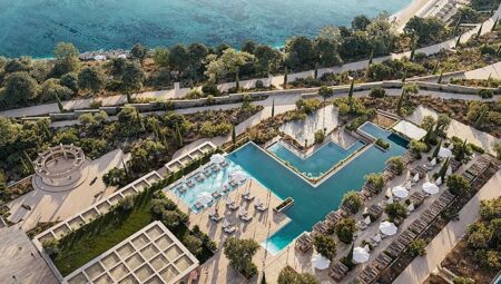 Akra Didim Kapılarını Açtı