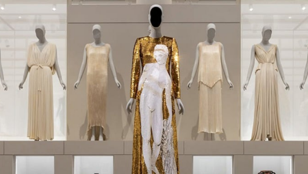 Costume Arka, Modanın Neden Bir Giysiden Fazlası Olduğunu Açıklıyor