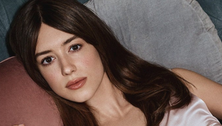 Daisy Edgar Jones Artık Estée Lauder’ın Yeni Küresel Marka Elçisi