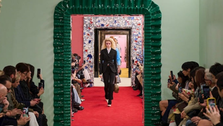 Paris Moda Haftası: Acne Studios Sonbahar/Kış 2026