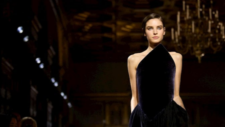 Paris Moda Haftası: Victoria Beckham Sonbahar/Kış 2026